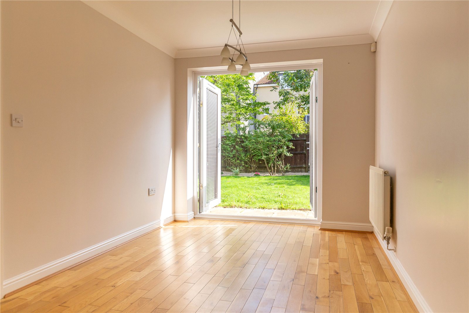 4 bedroom House to let in Brentry, Bristol