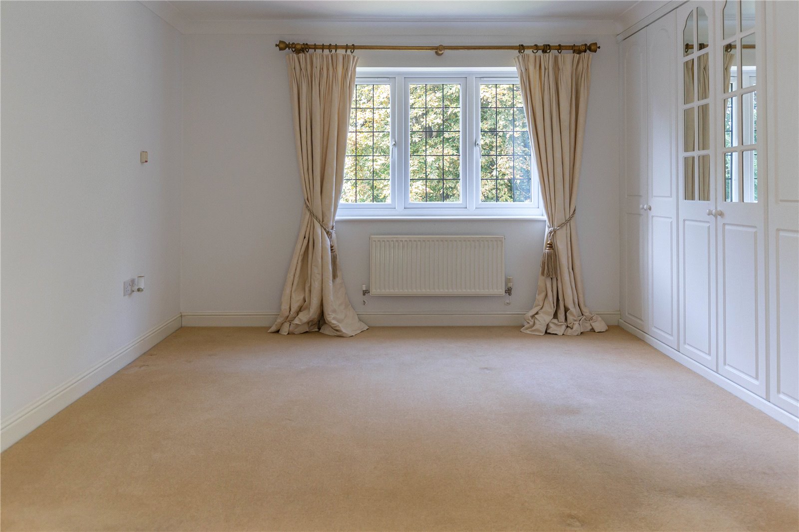 4 bedroom House to let in Brentry, Bristol