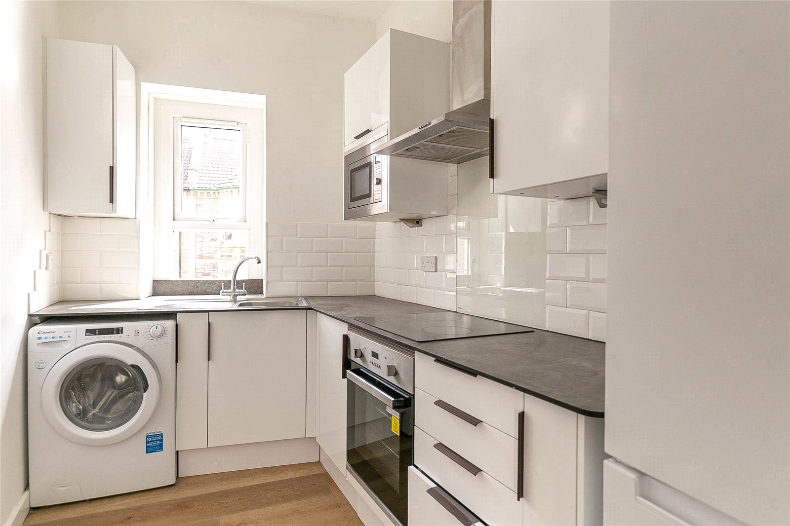 2 bedroom Flat to let in Southville, Bristol