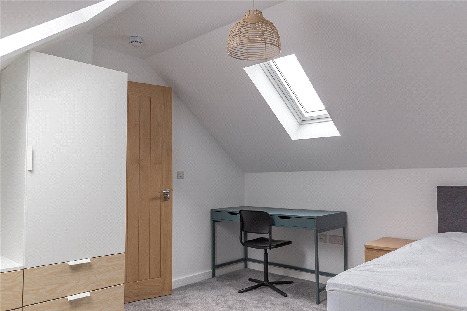 6 bedroom House to let in Filton, Bristol