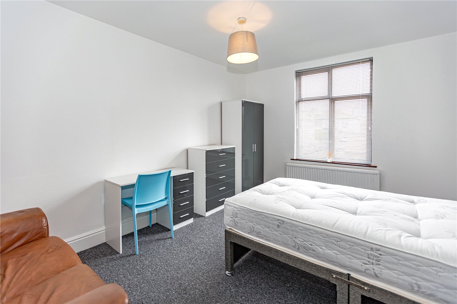 5 bedroom House to let in Horfield, Bristol