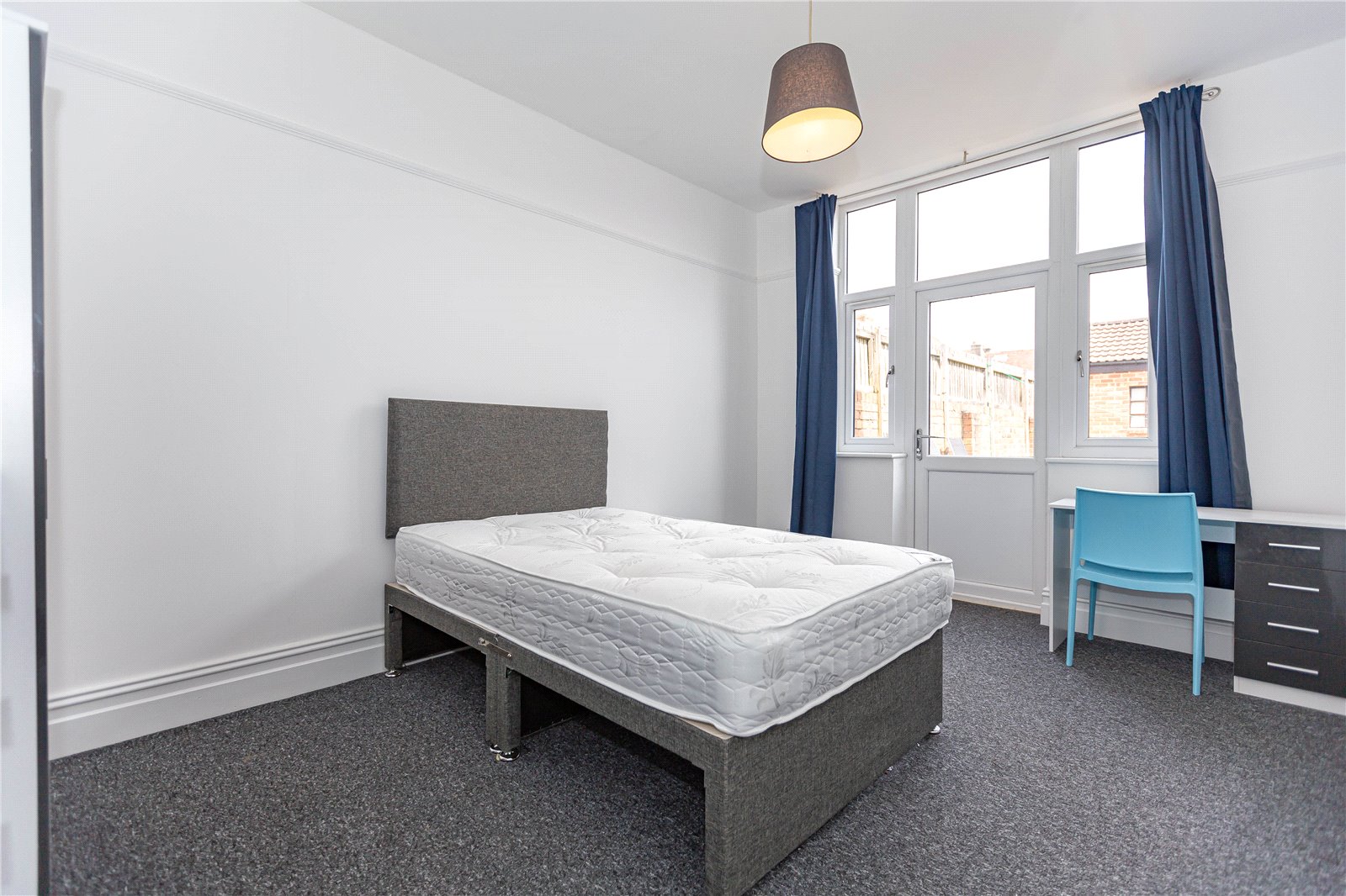 5 bedroom House to let in Horfield, Bristol