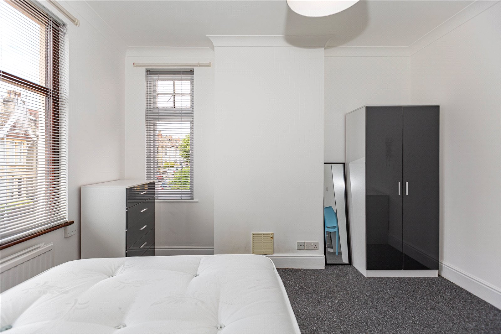 5 bedroom House to let in Horfield, Bristol