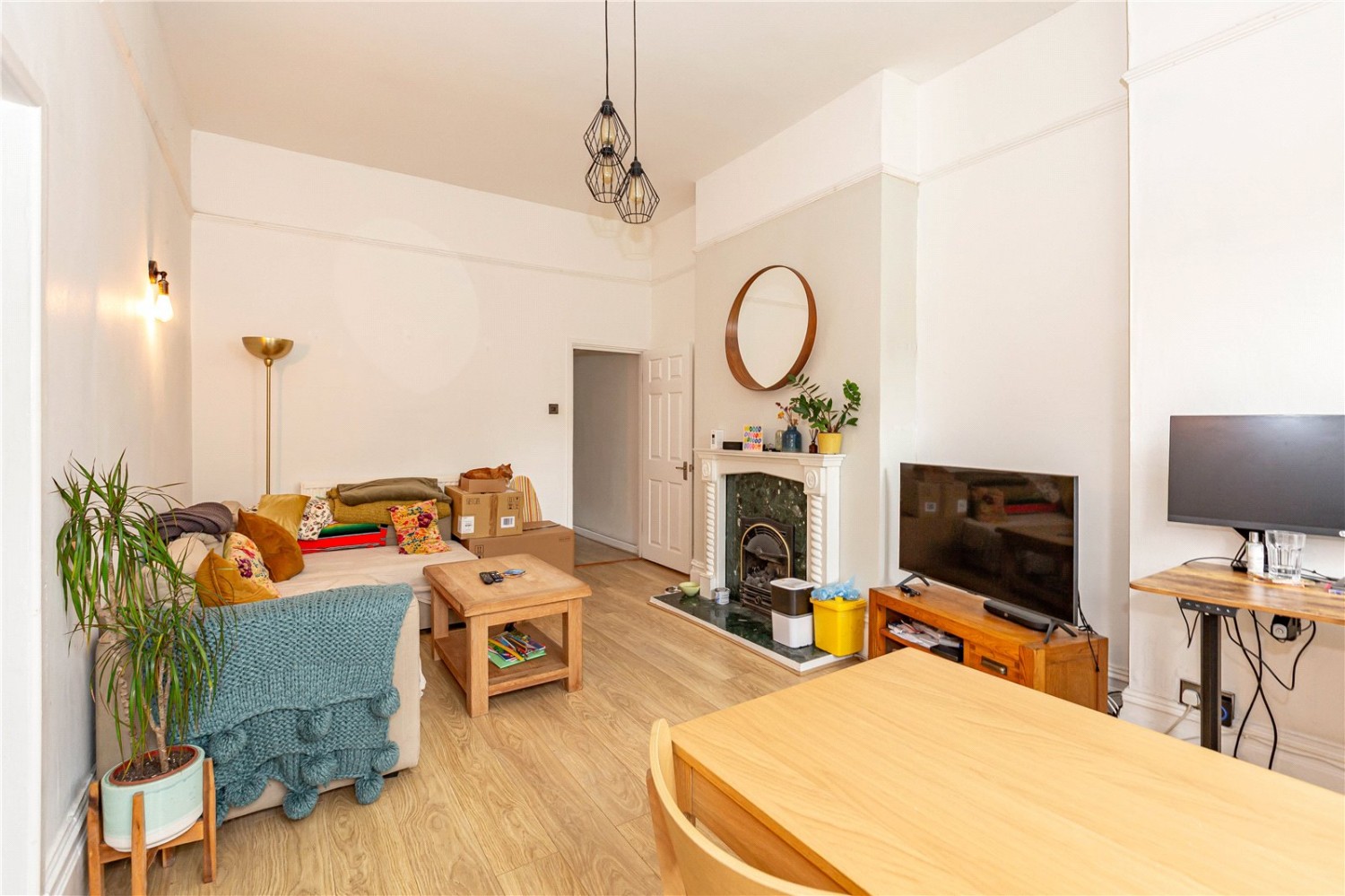 St. Andrews, Bristol