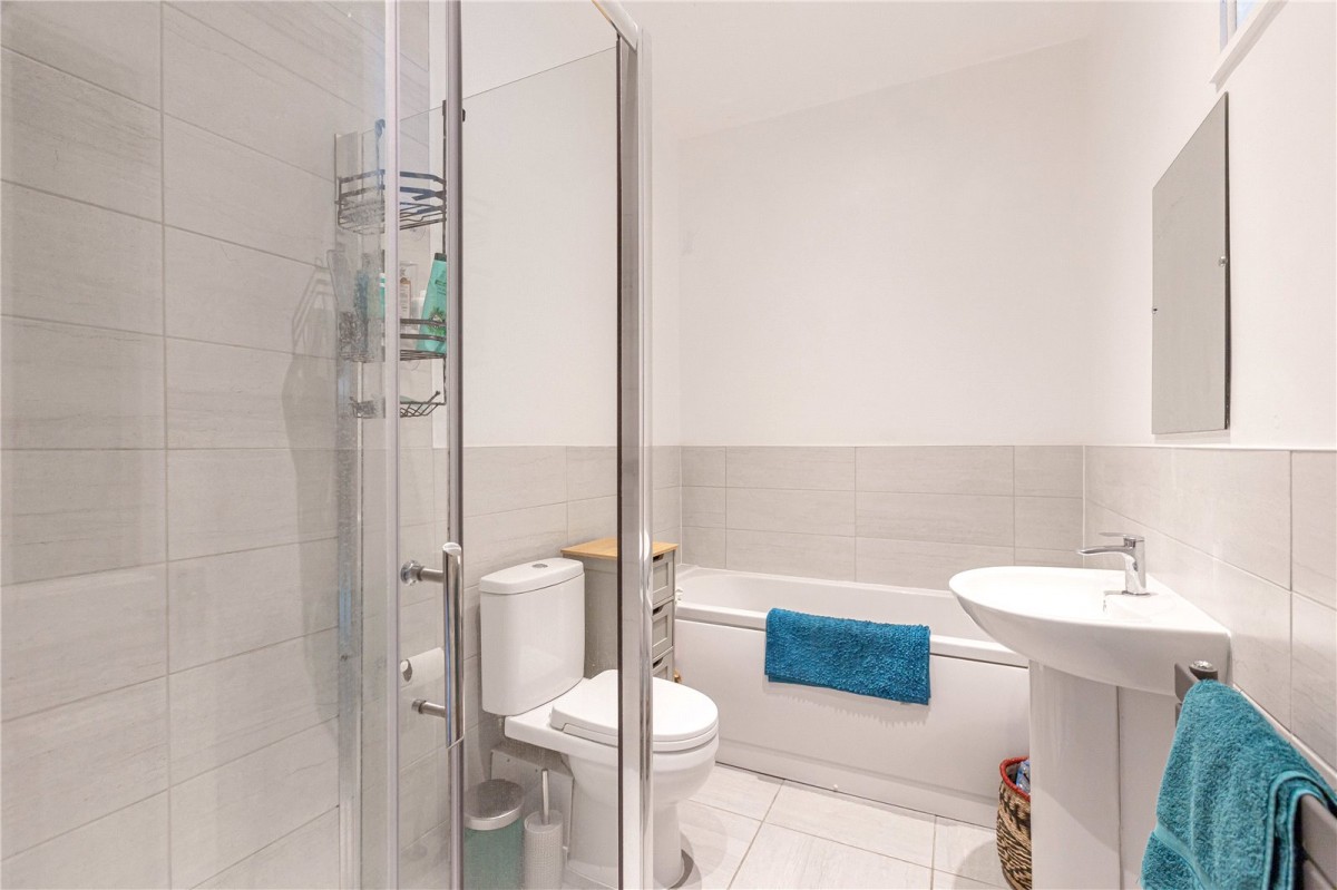 St. Andrews, Bristol