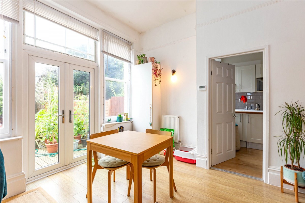 St. Andrews, Bristol