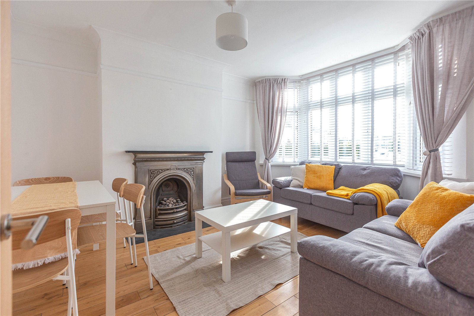 4 bedroom House to let in Northville, Bristol