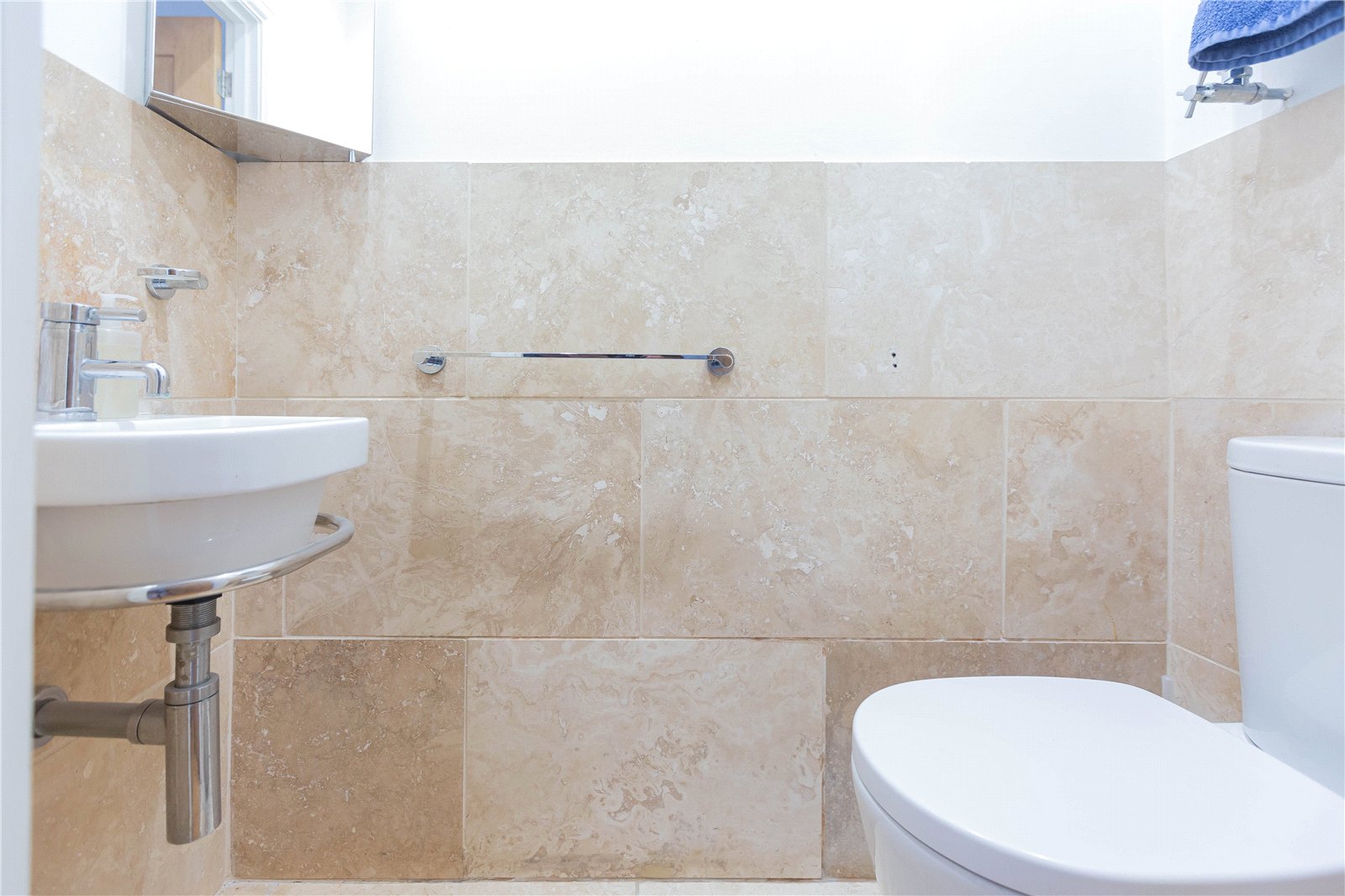 4 bedroom House to let in Northville, Bristol