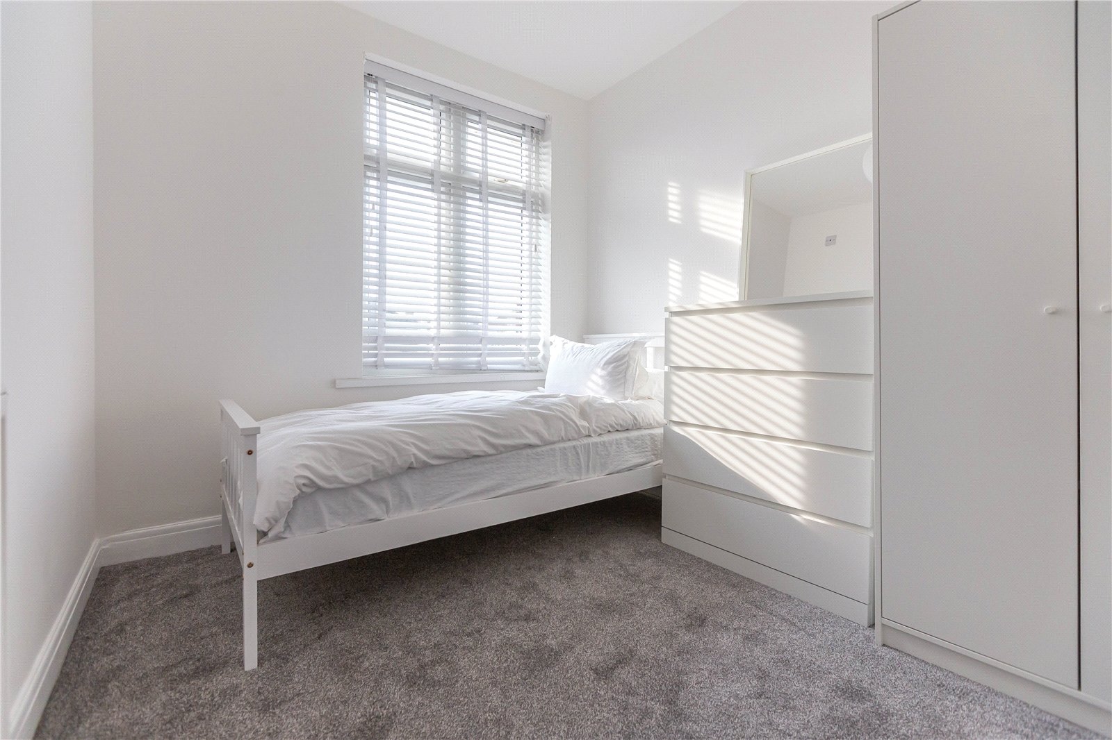 4 bedroom House to let in Northville, Bristol
