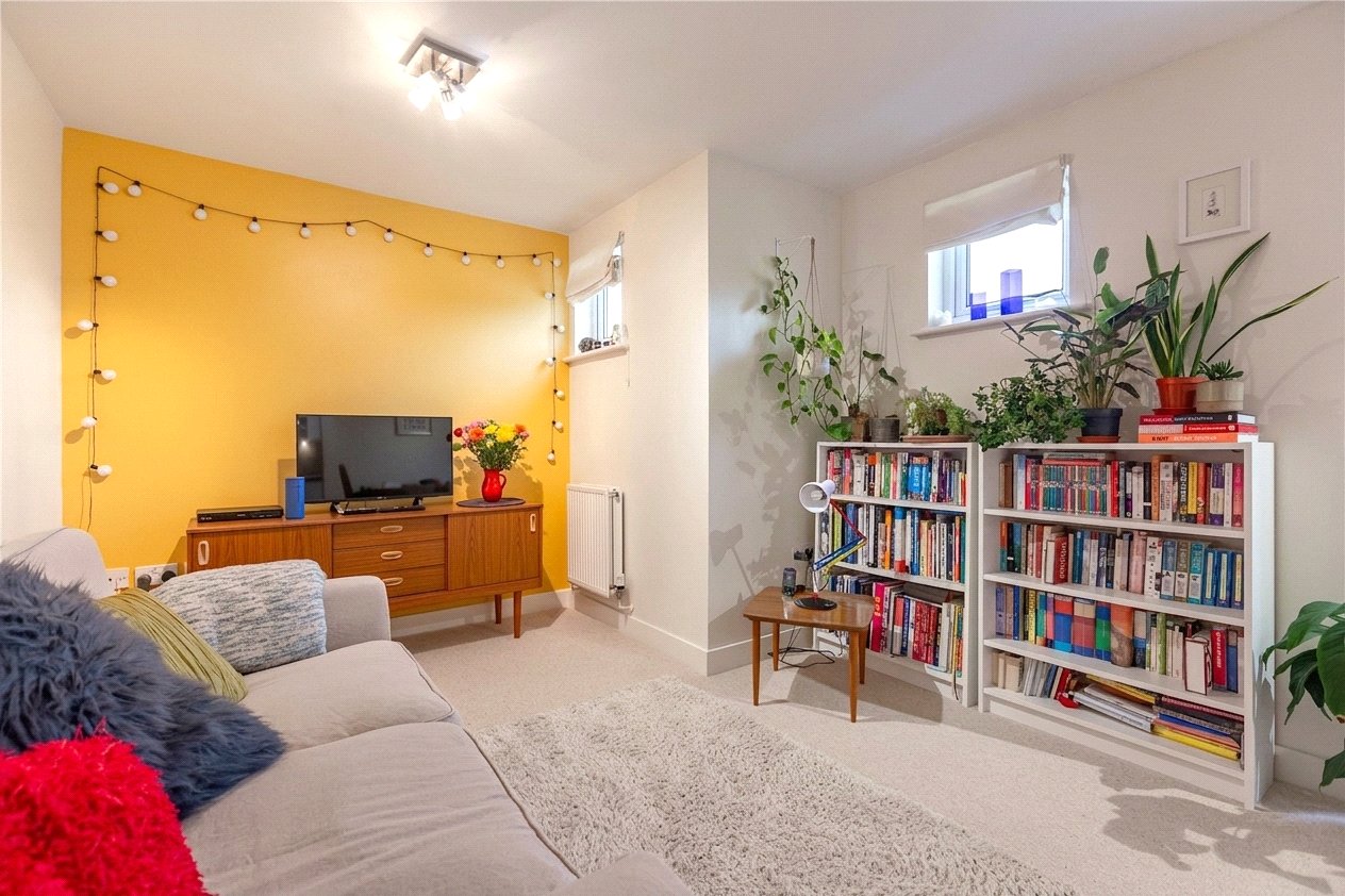 2 bedroom Flat to let in Horfield, Bristol