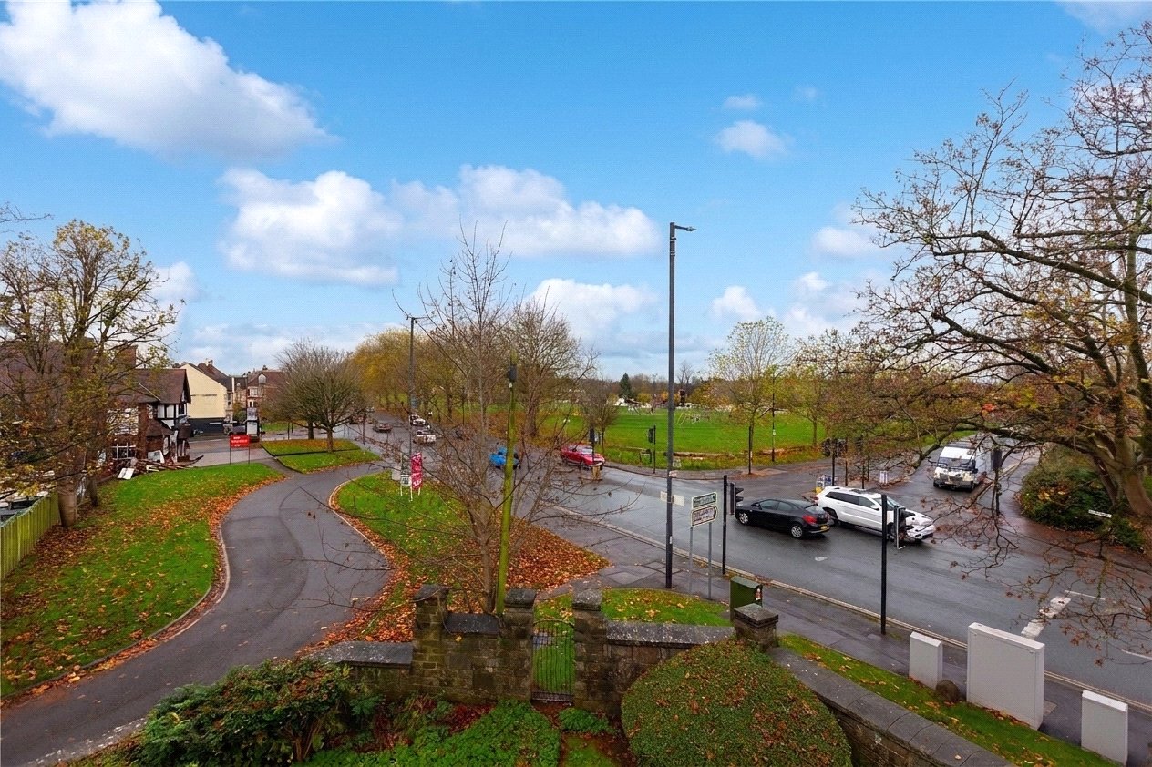 2 bedroom Flat to let in Horfield, Bristol