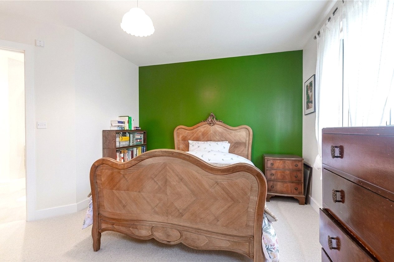 2 bedroom Flat to let in Horfield, Bristol