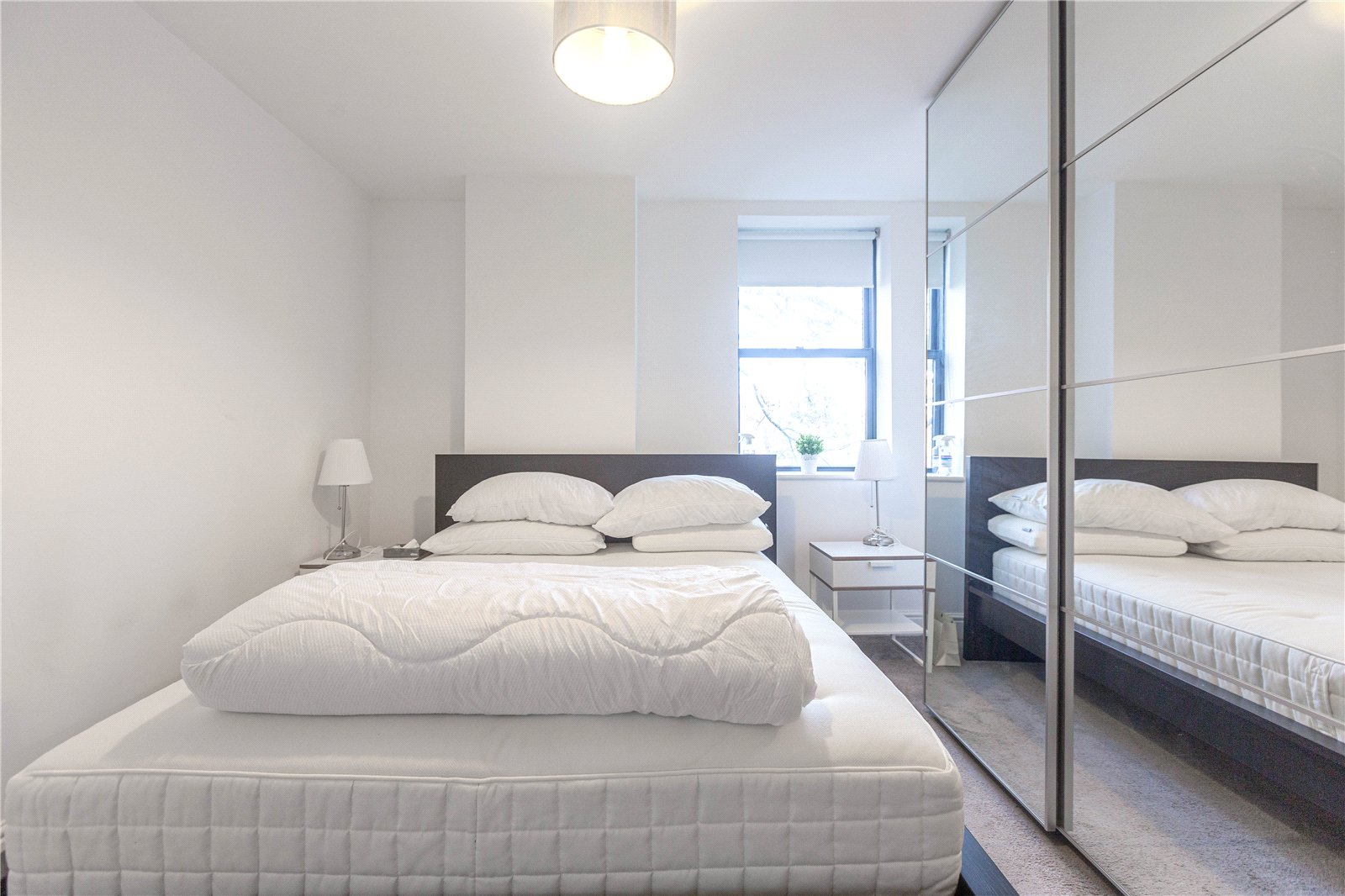 2 bedroom Flat to let in Saint Pauls, Bristol