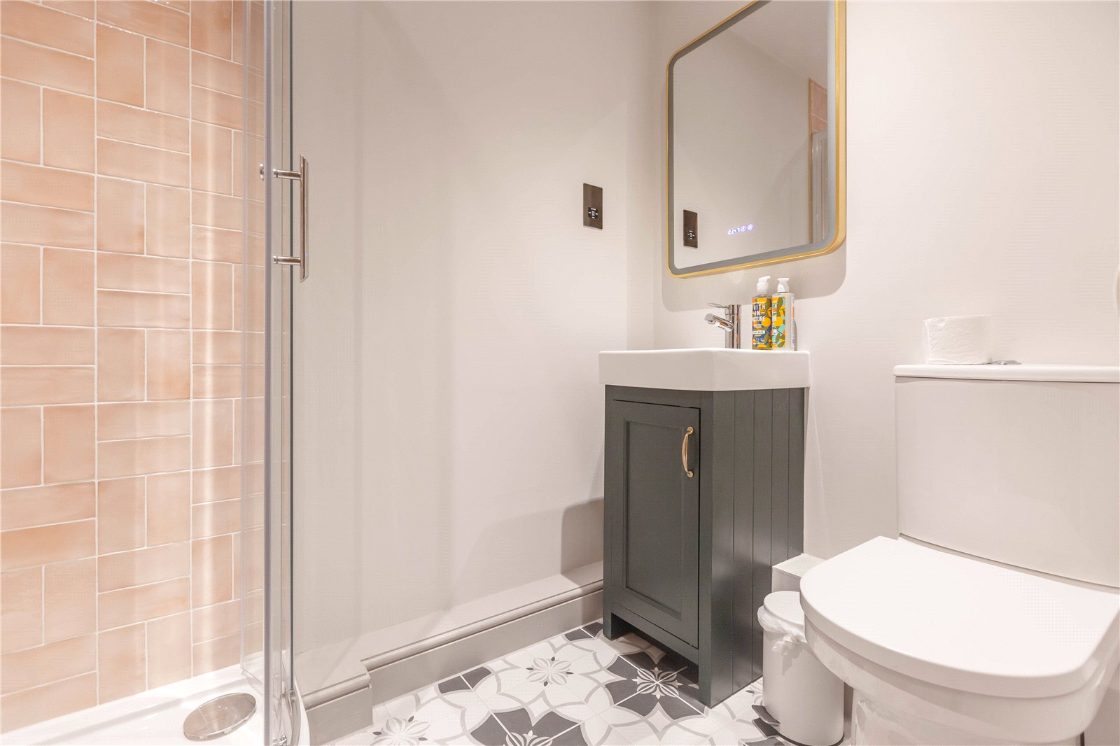 1 bedroom Flat to let in Easton, Bristol