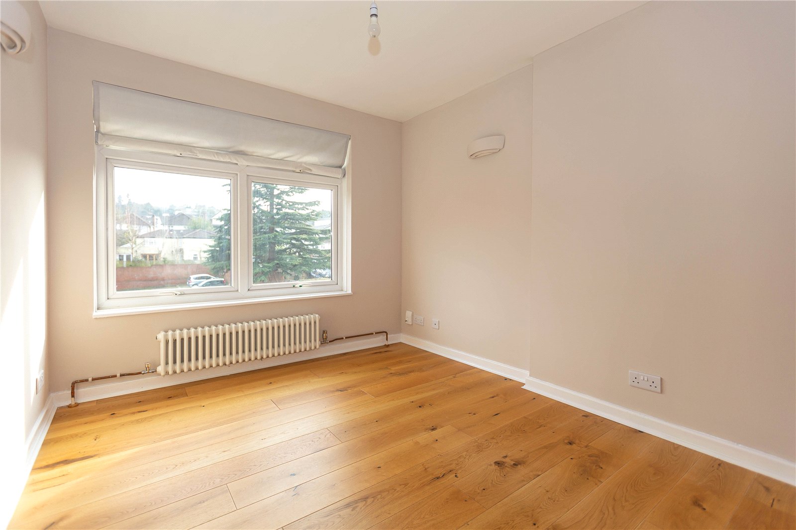 3 bedroom Flat to let in Stoke Bishop, Bristol