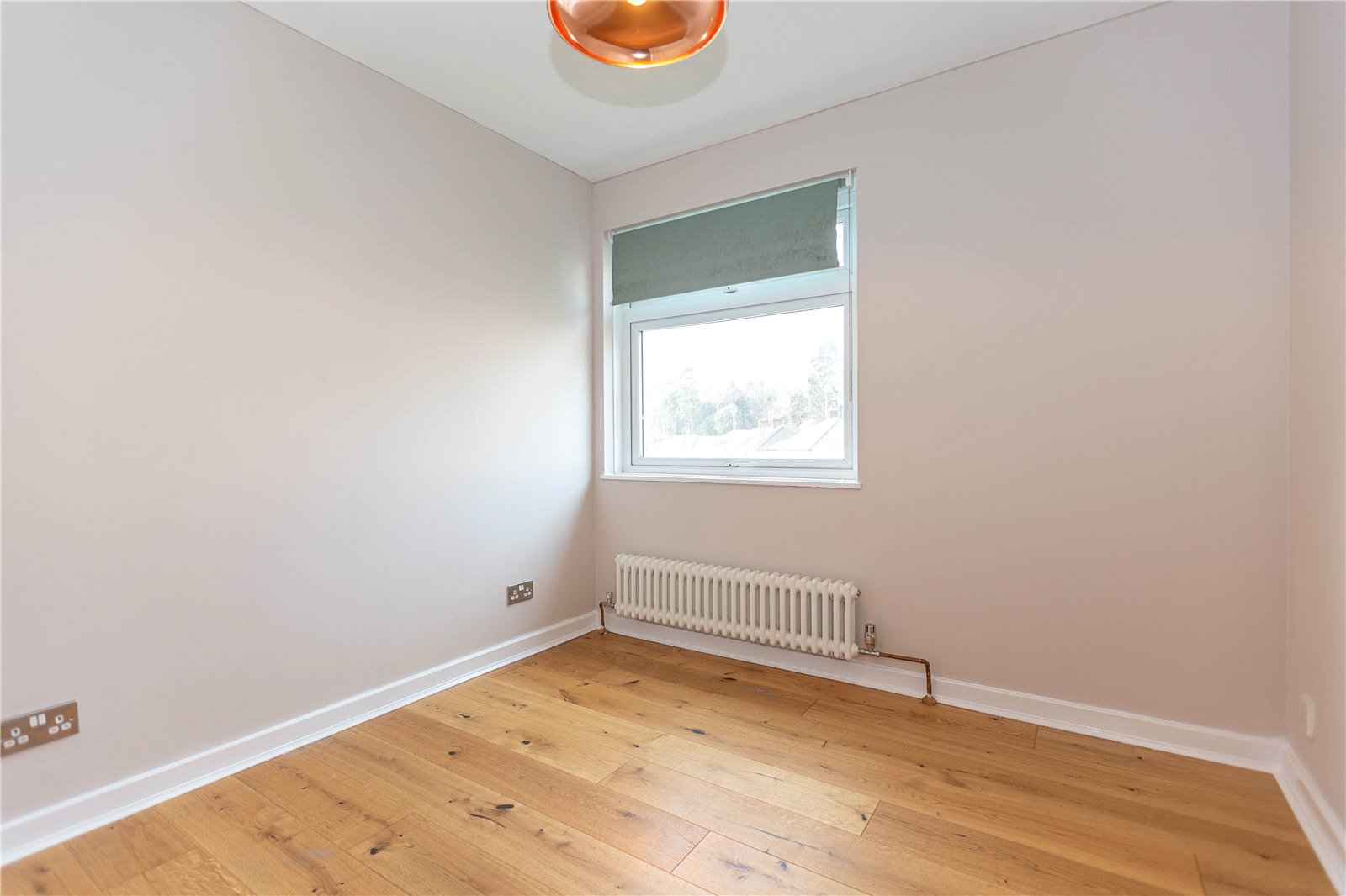 3 bedroom Flat to let in Stoke Bishop, Bristol