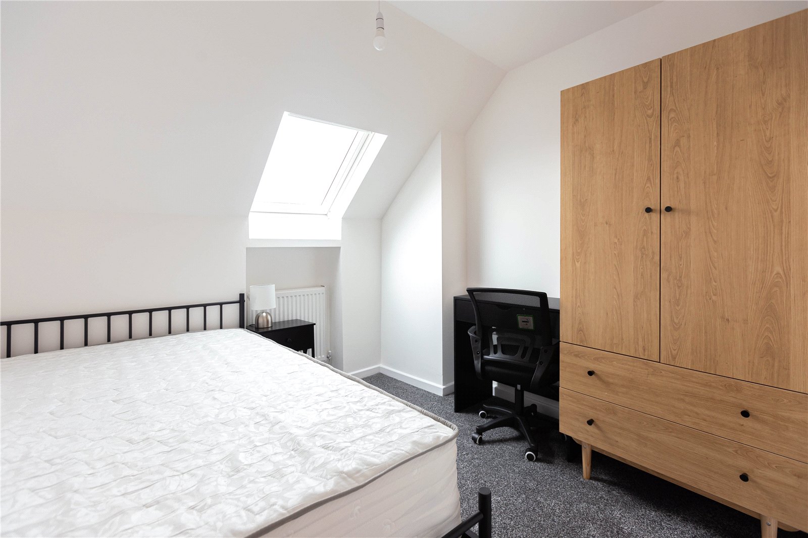 6 bedroom House to let in Filton, Bristol