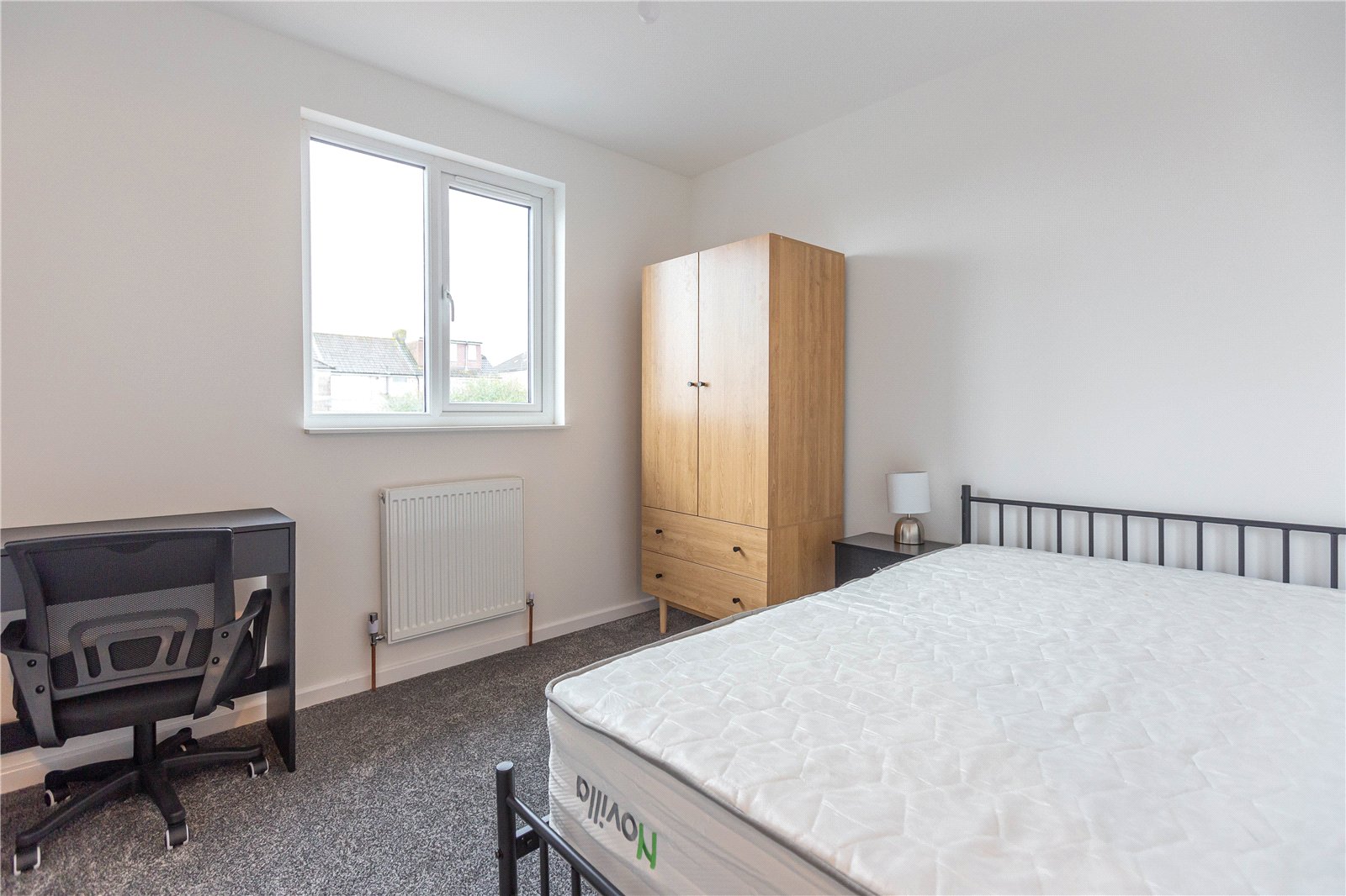 6 bedroom House to let in Filton, Bristol