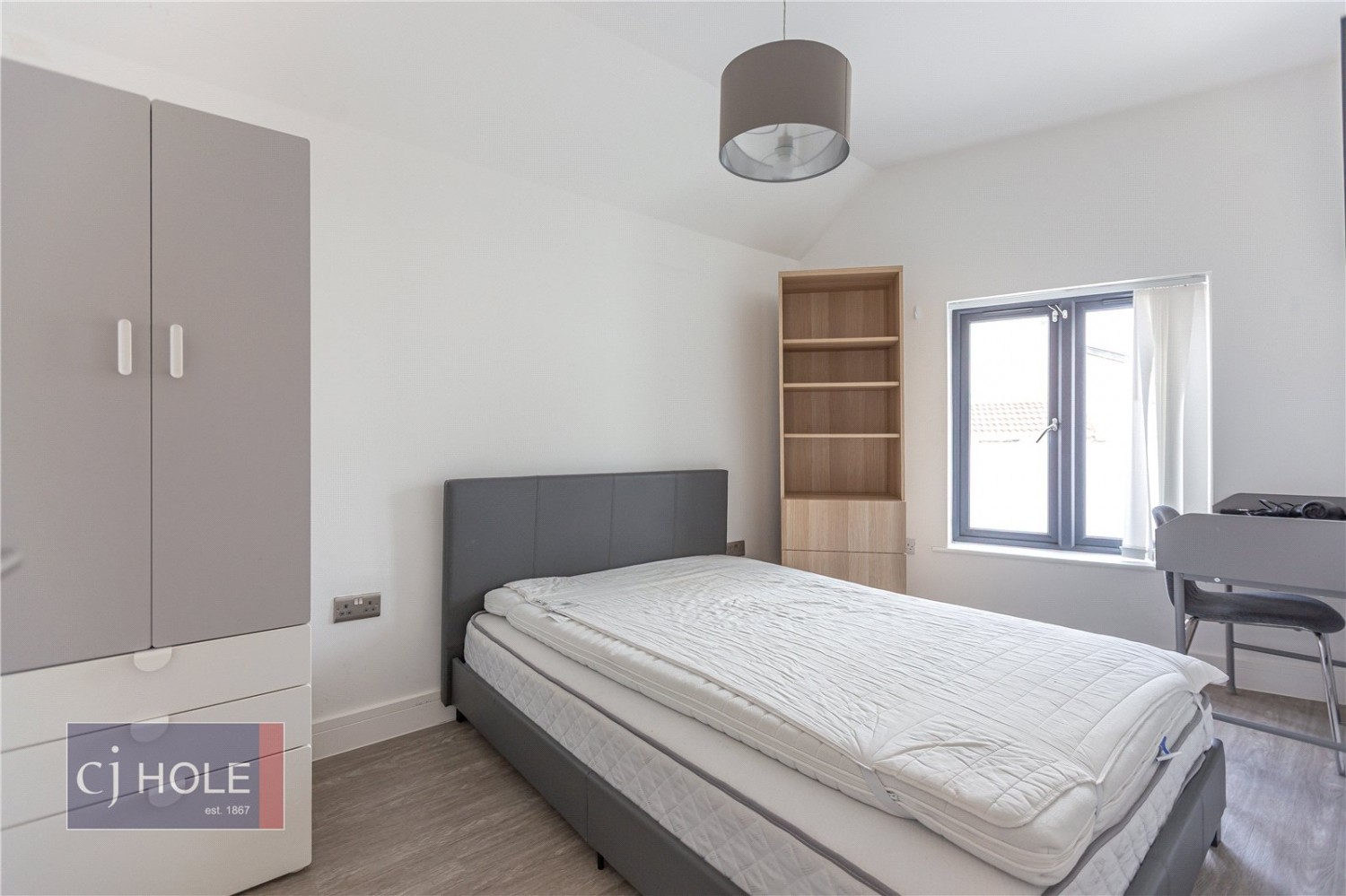 St. Andrews, Bristol