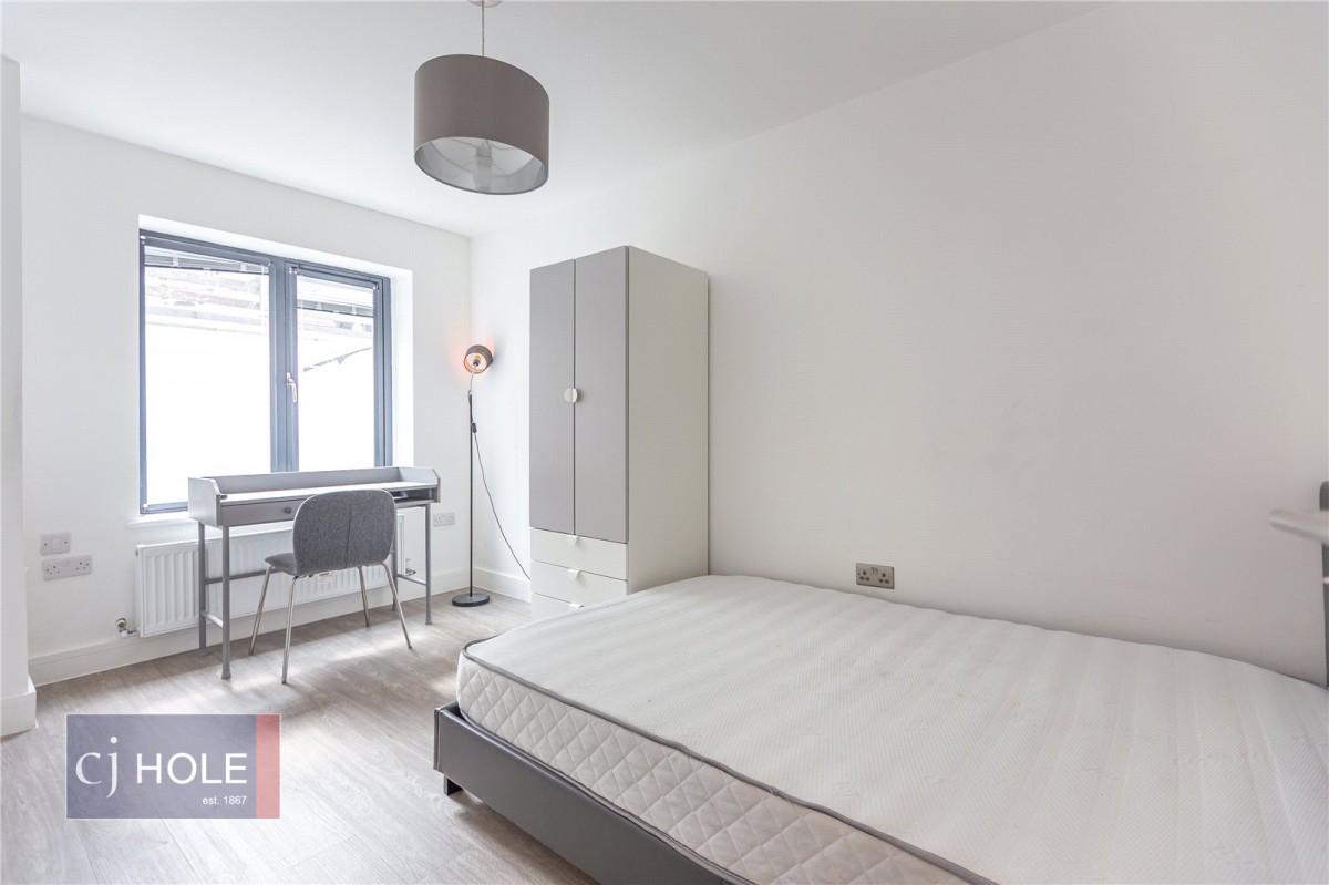 St. Andrews, Bristol