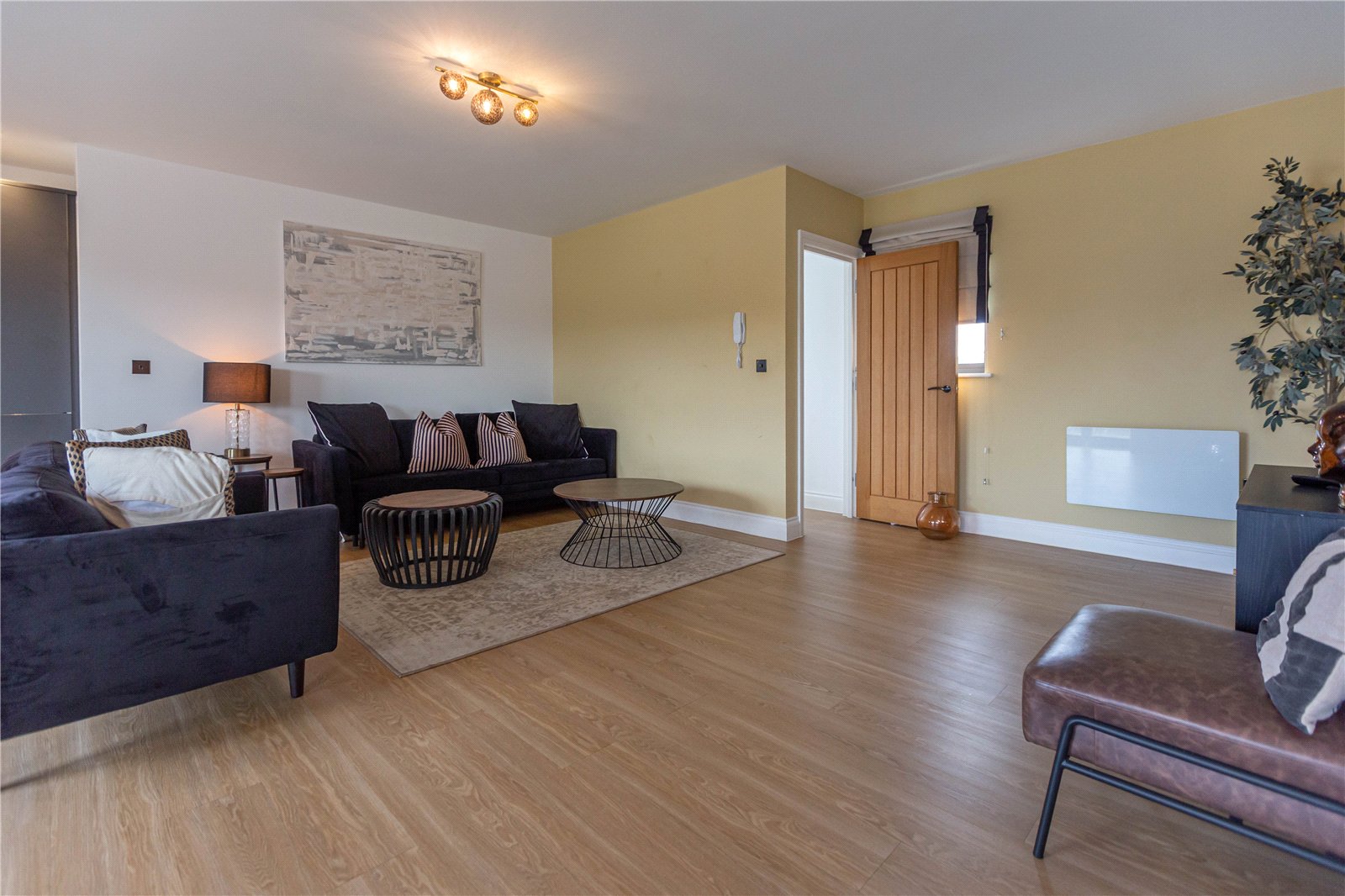 2 bedroom Flat to let in Staple Hill, Bristol