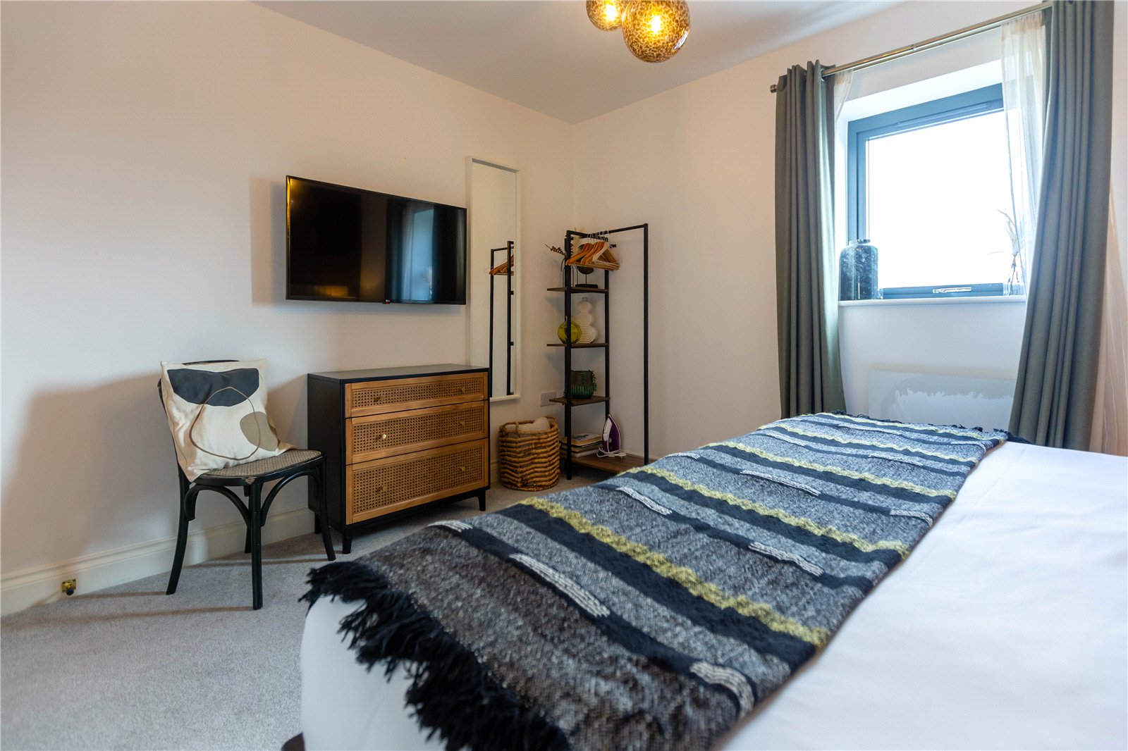 2 bedroom Flat to let in Staple Hill, Bristol