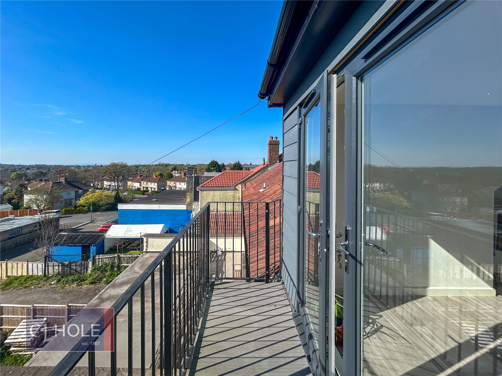 2 bedroom Flat to let in Bristol, South Gloucestershire