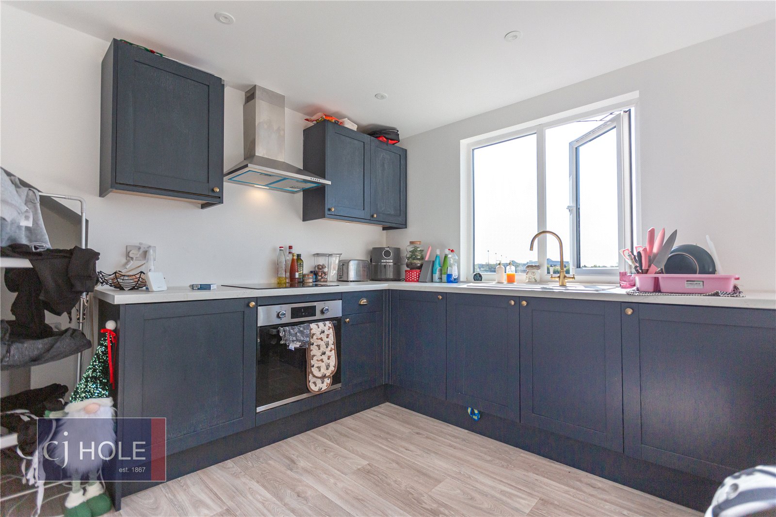 2 bedroom Flat to let in Bristol, South Gloucestershire