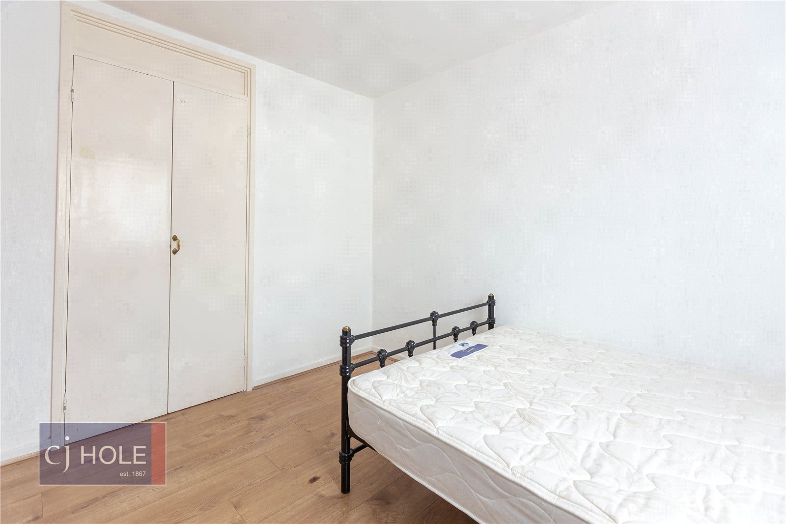 4 bedroom House to let in St Philips, Bristol