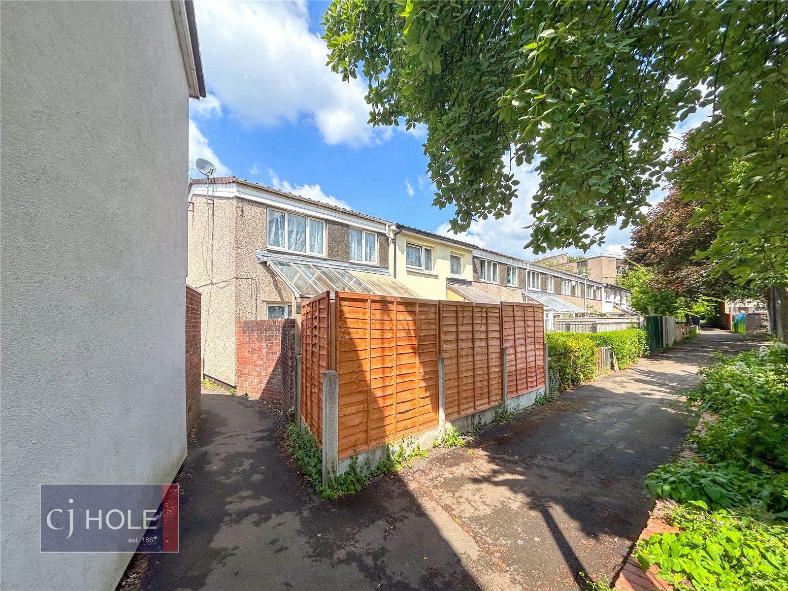 4 bedroom House to let in St Philips, Bristol
