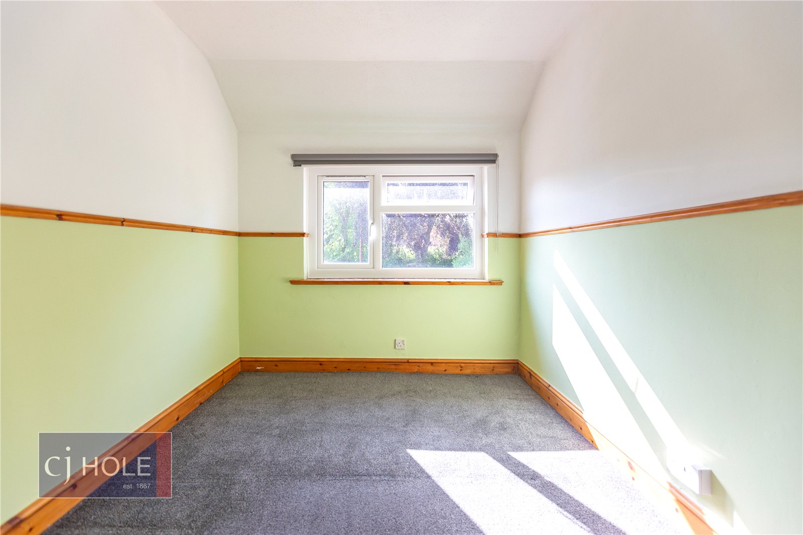3 bedroom House to let in Lockleaze, Bristol
