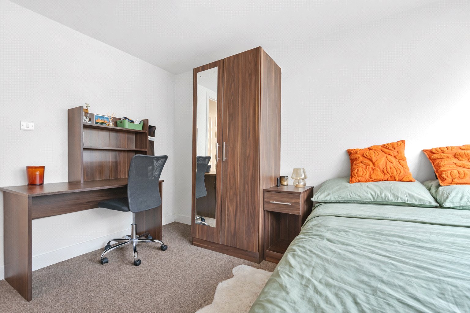 4 bedroom Flat to let in Clifton, Bristol