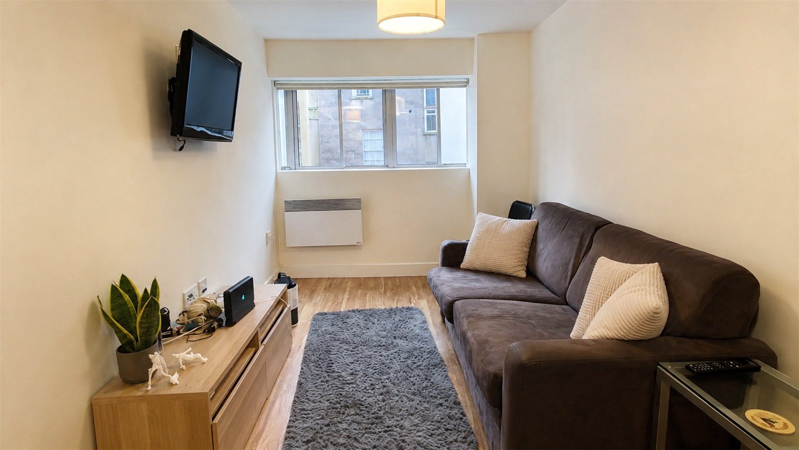 4 bedroom Flat to let in Clifton, Bristol