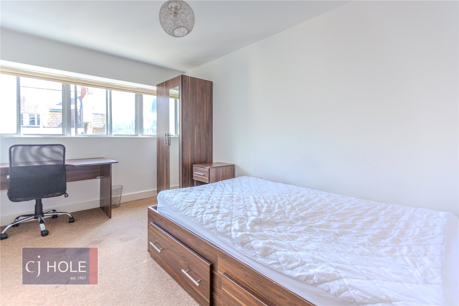 4 bedroom Flat to let in Clifton, Bristol