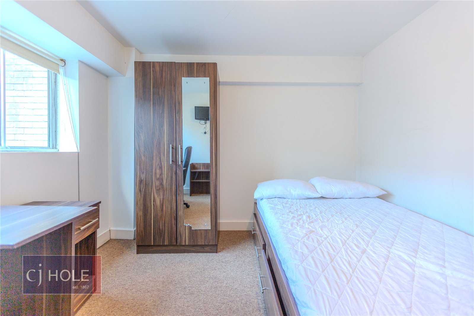 4 bedroom Flat to let in Clifton, Bristol