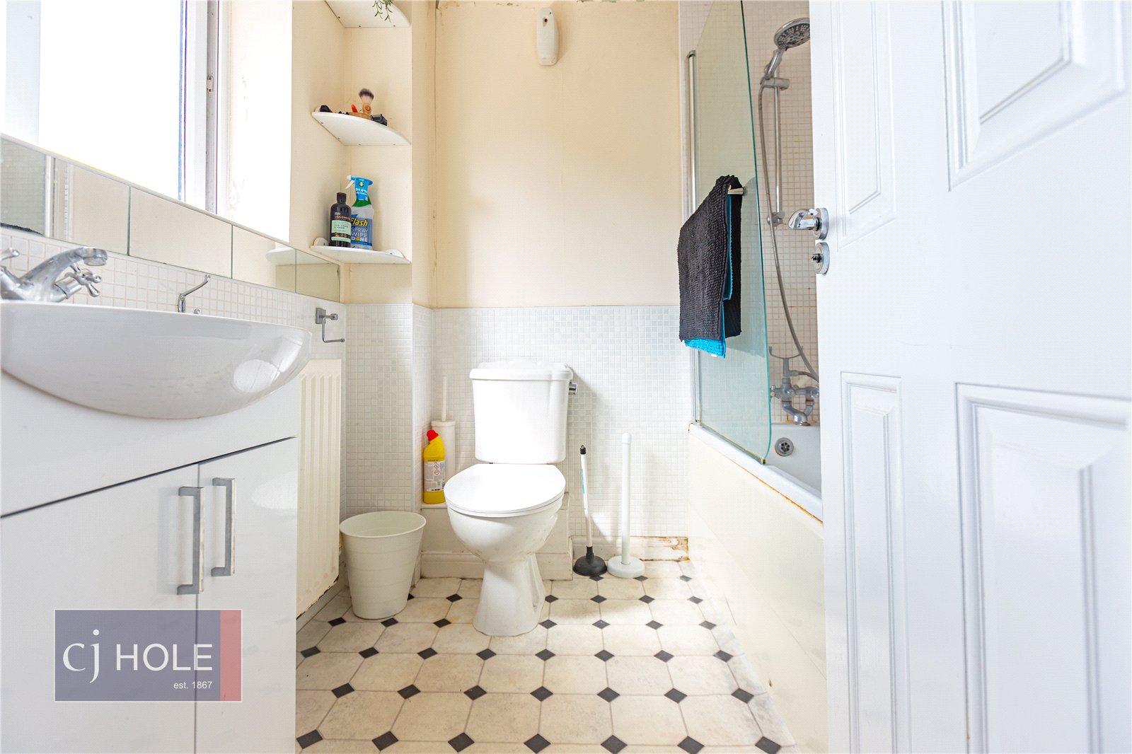 4 bedroom House to let in Horfield, Bristol