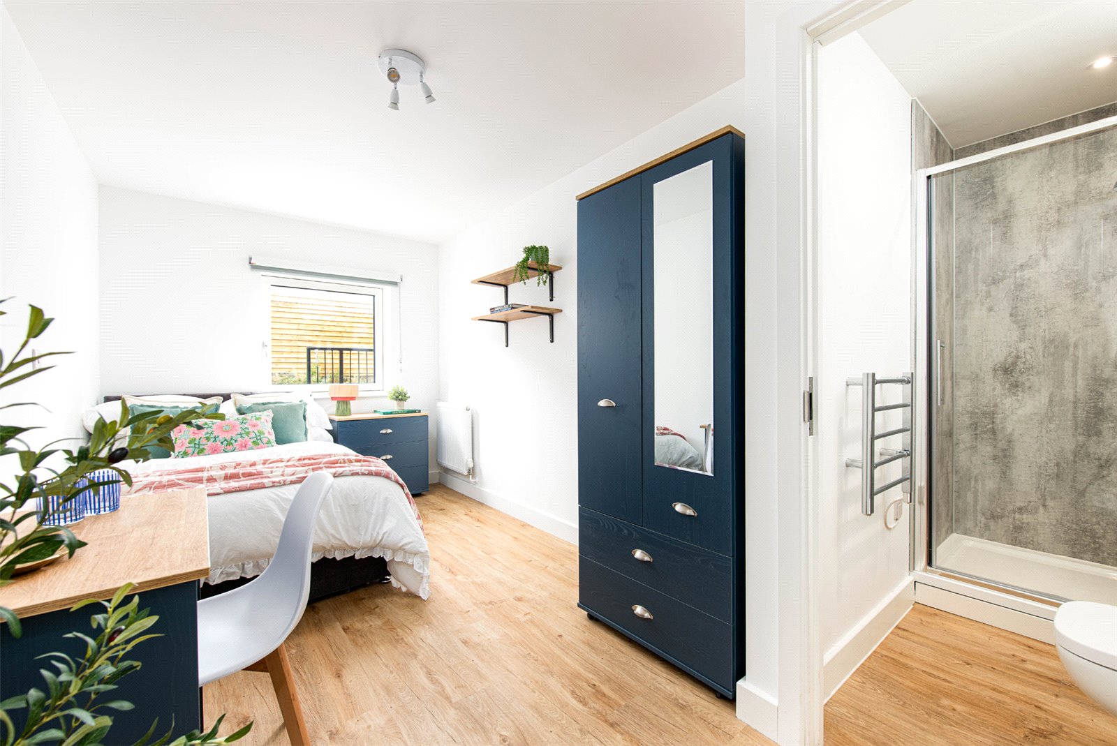 4 bedroom Flat to let in Bedminster, Bristol
