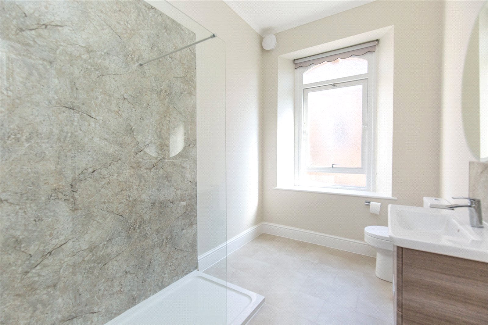 2 bedroom Flat to let in Clifton, Bristol