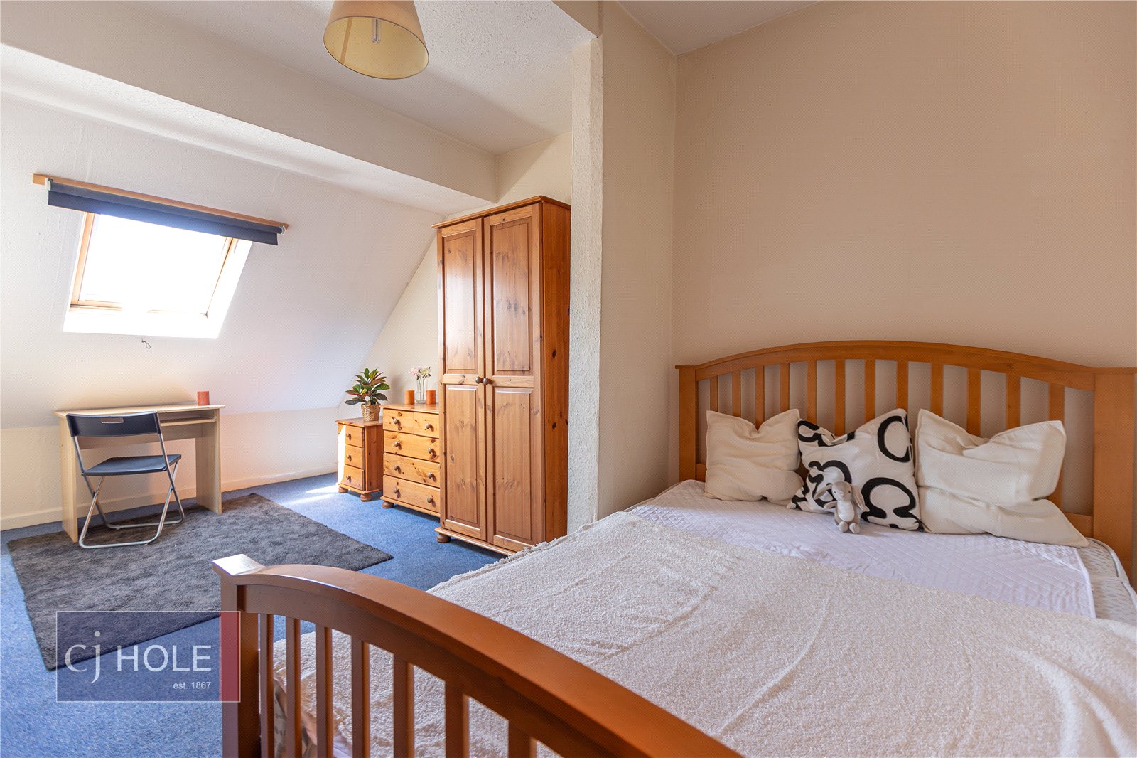 6 bedroom Flat to let in Bishopston, Bristol