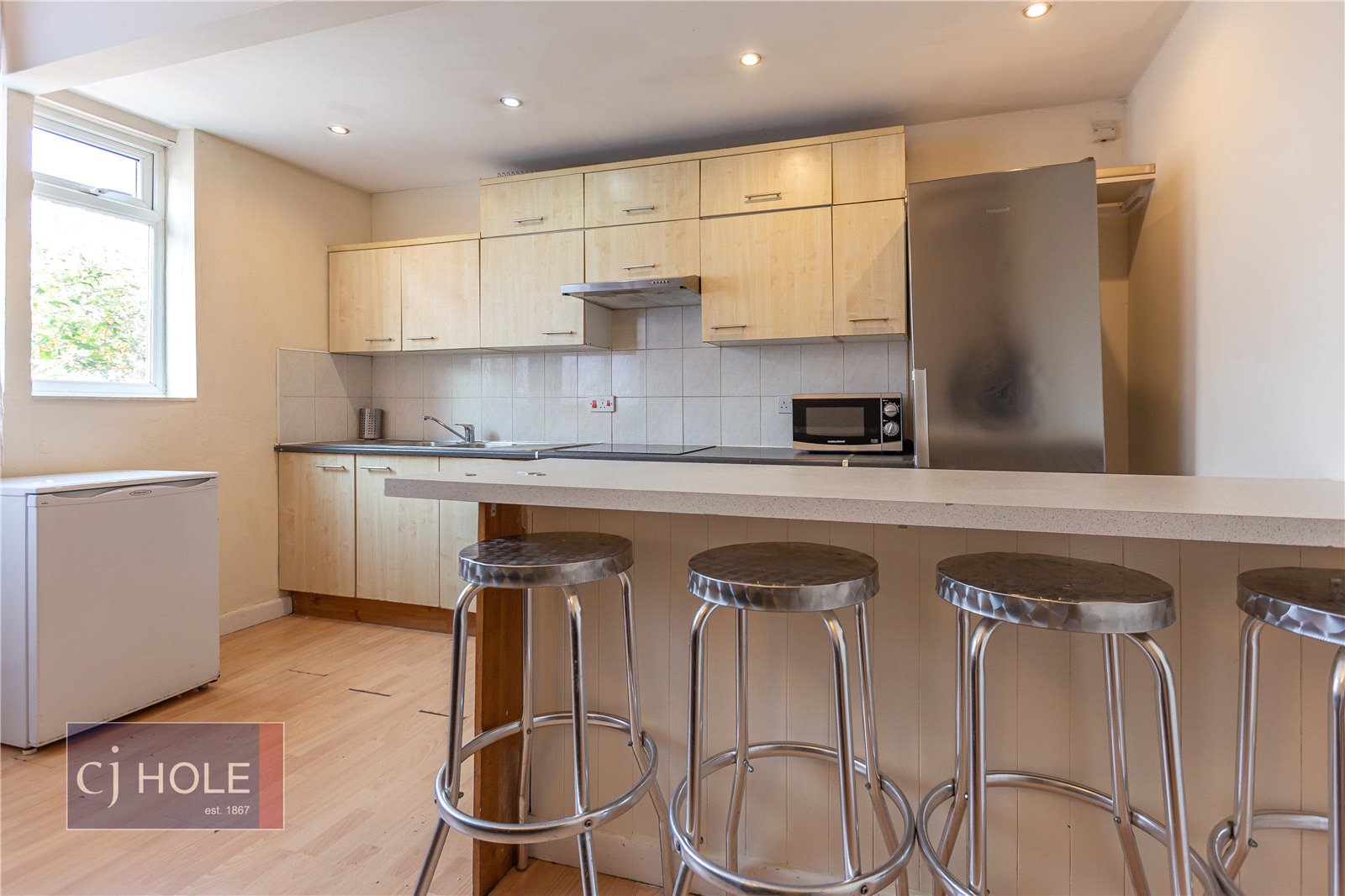 6 bedroom Flat to let in Bishopston, Bristol