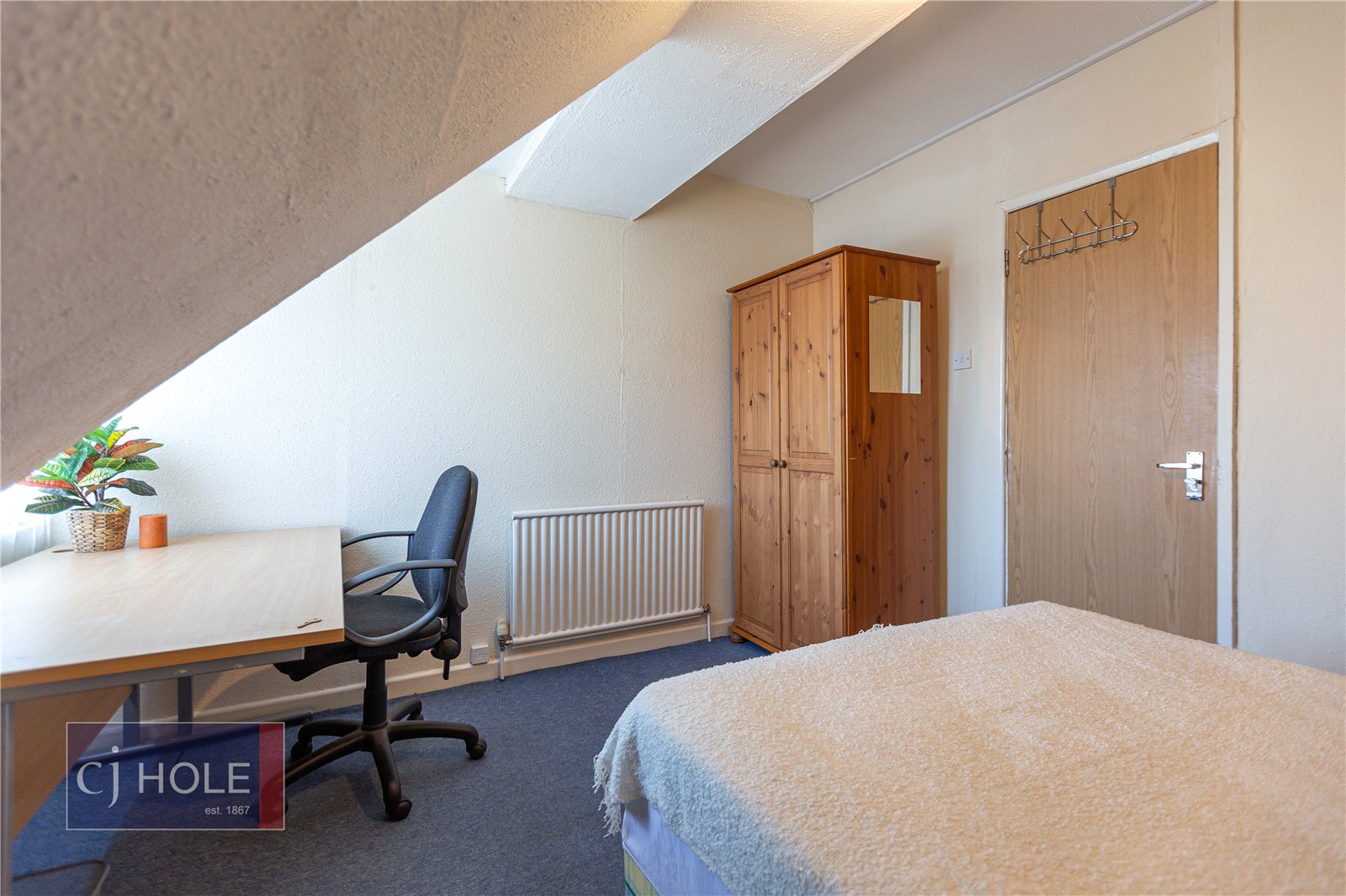 6 bedroom Flat to let in Bishopston, Bristol