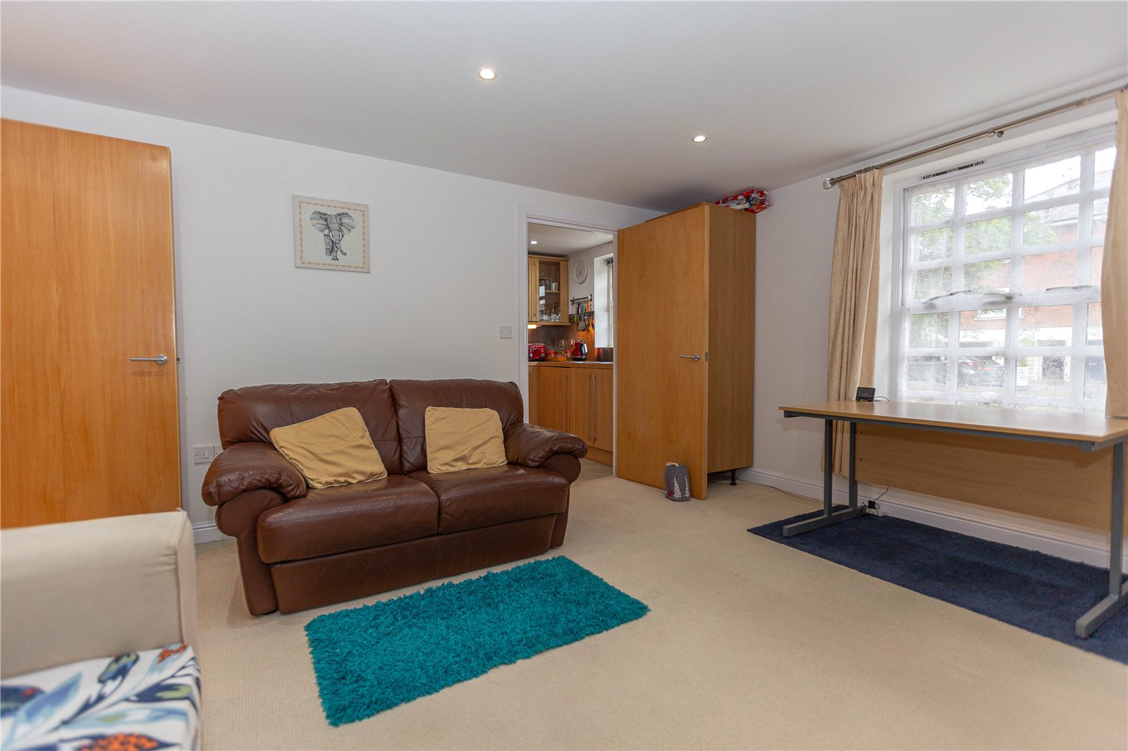 2 bedroom Flat to let in Brentry, Bristol