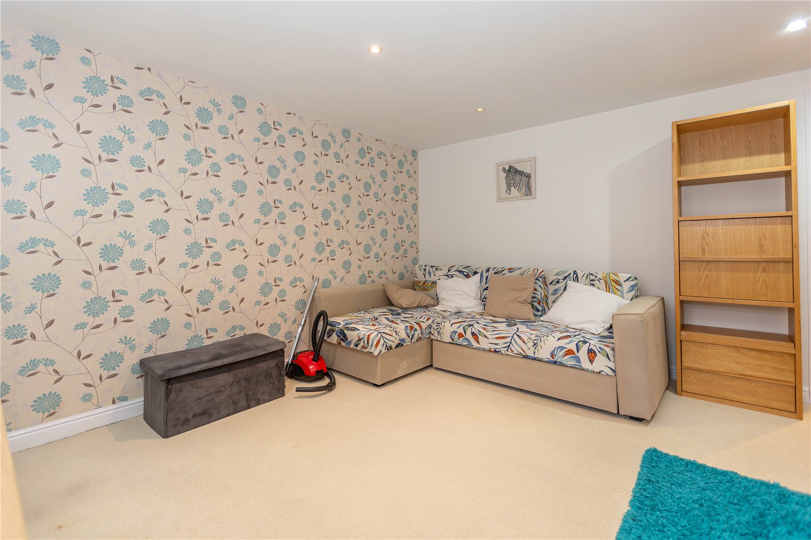 2 bedroom Flat to let in Brentry, Bristol