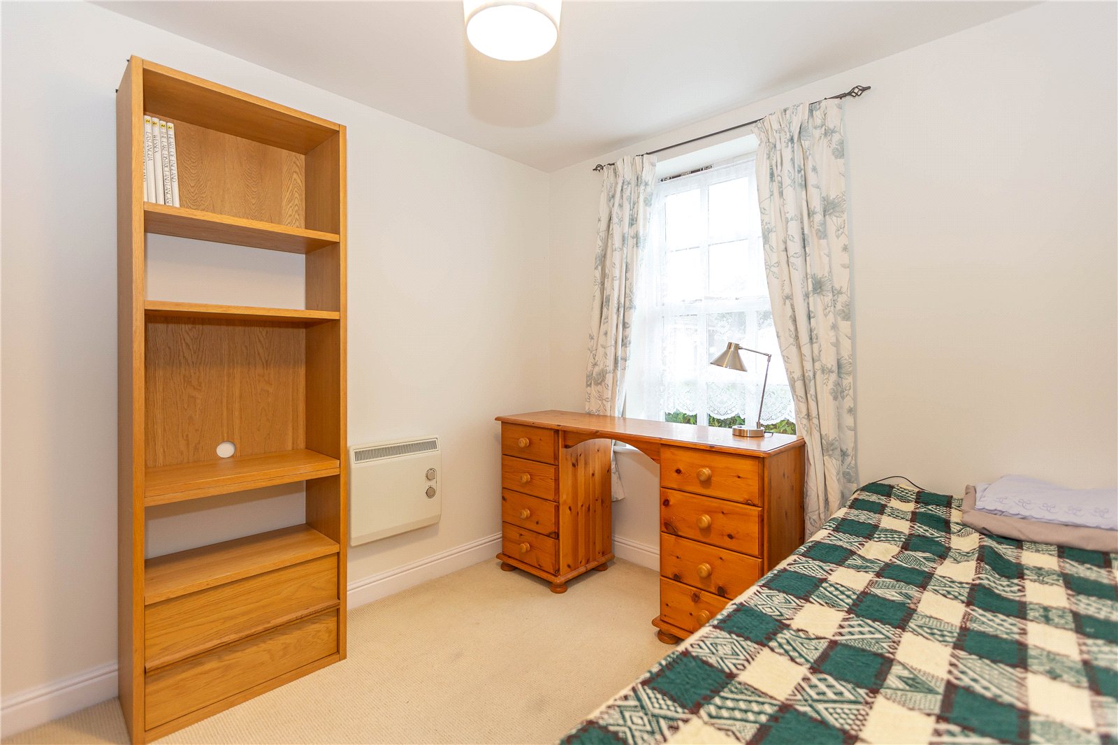 2 bedroom Flat to let in Brentry, Bristol