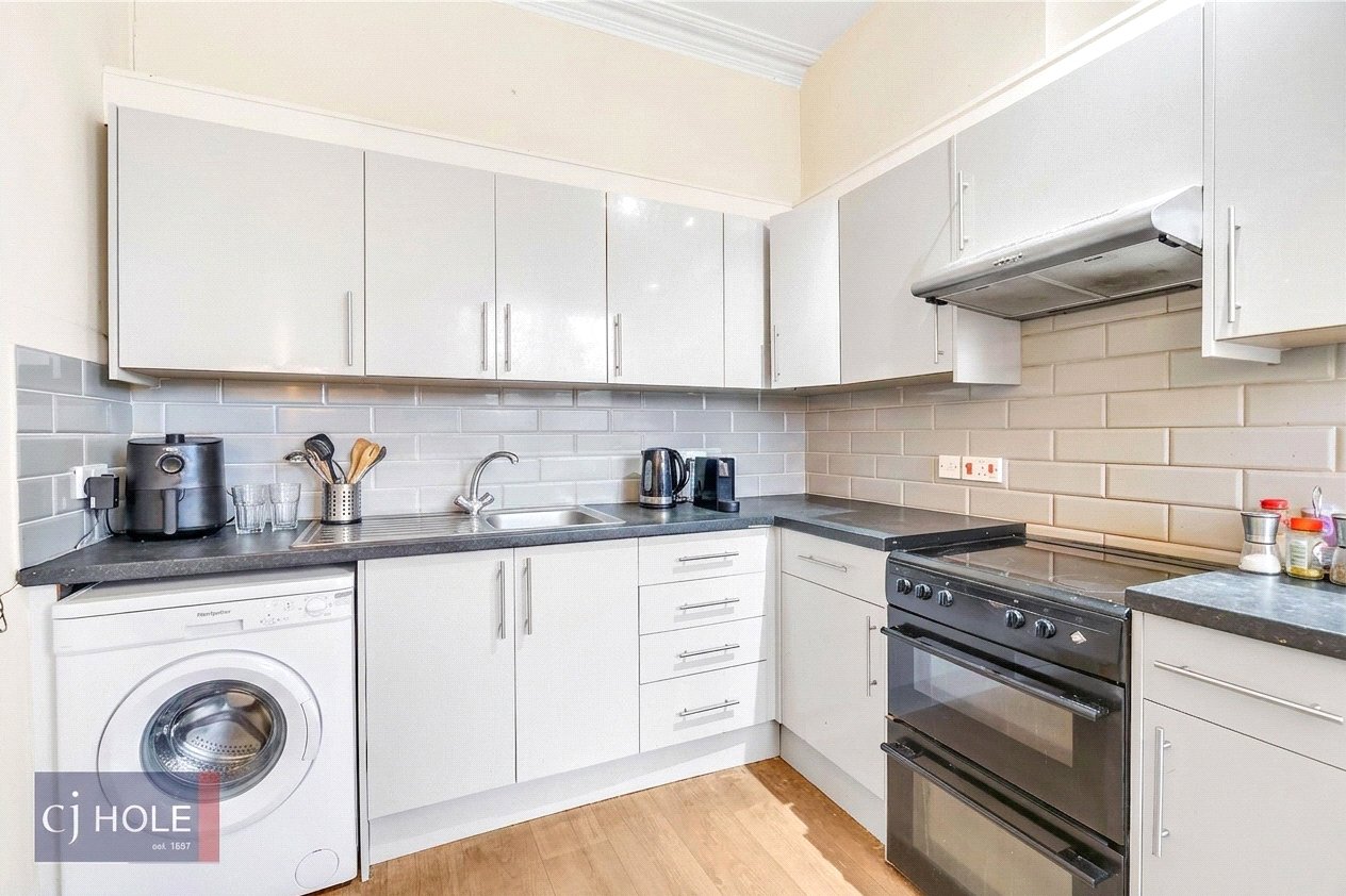 7 bedroom Flat to let in Bristol