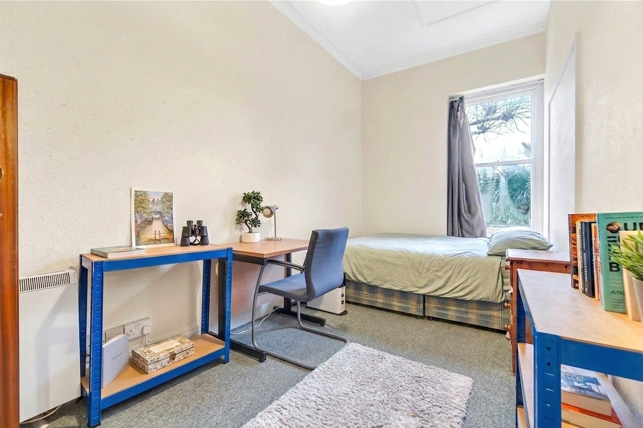 7 bedroom Flat to let in Bristol