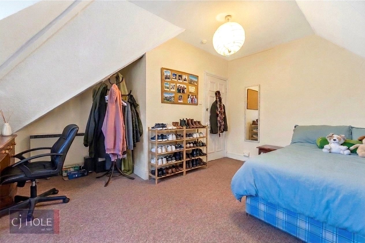 7 bedroom Flat to let in Bristol