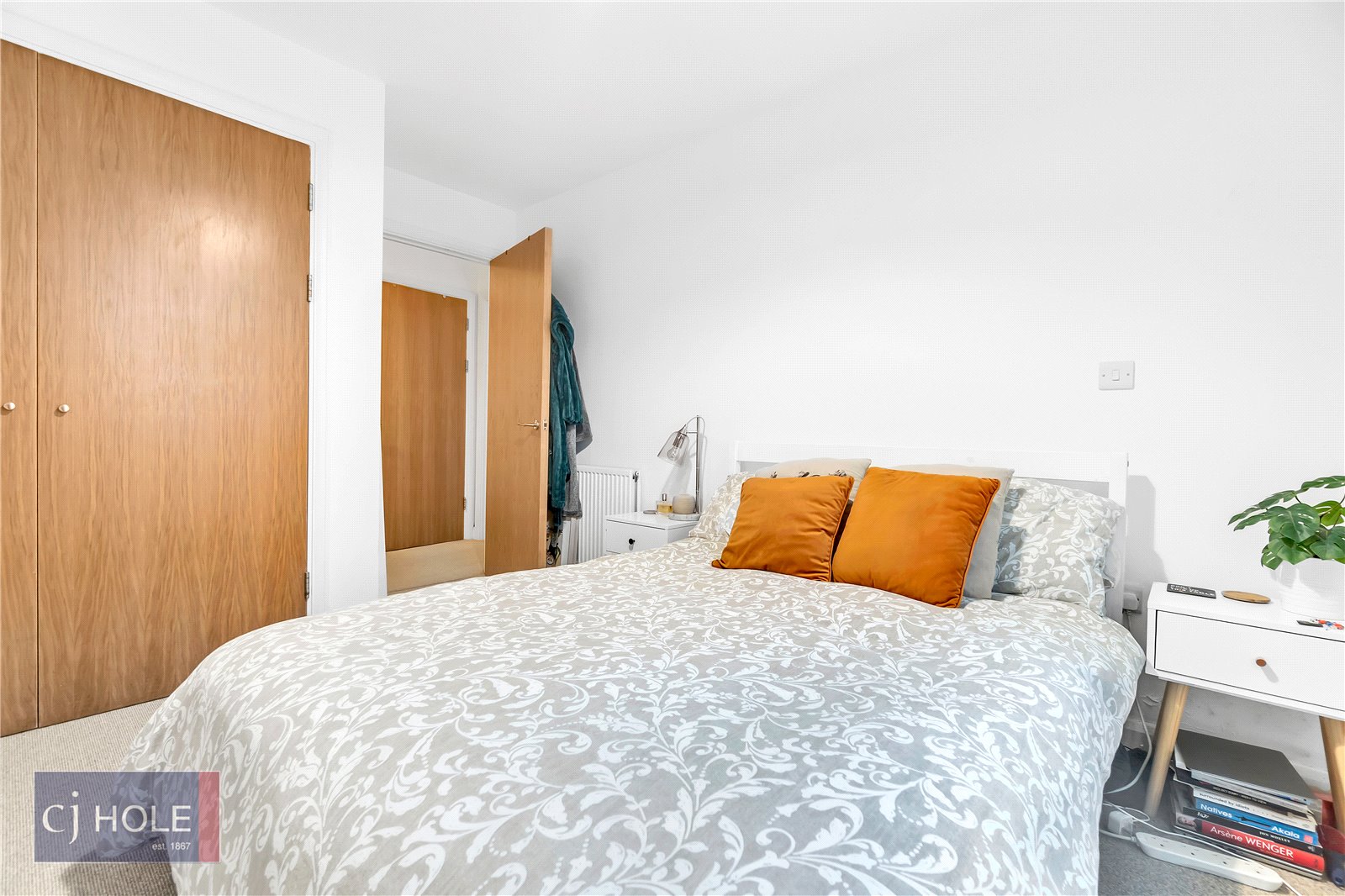1 bedroom Flat to let in College Green, Bristol