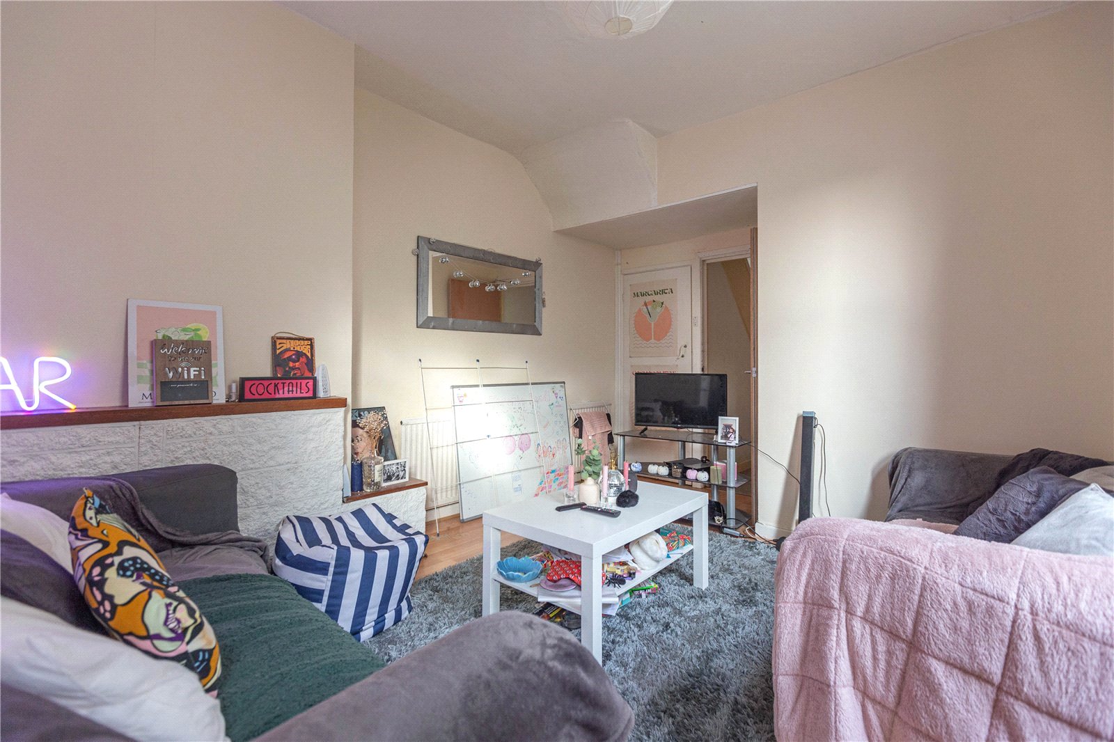 5 bedroom House to let in Horfield, Bristol