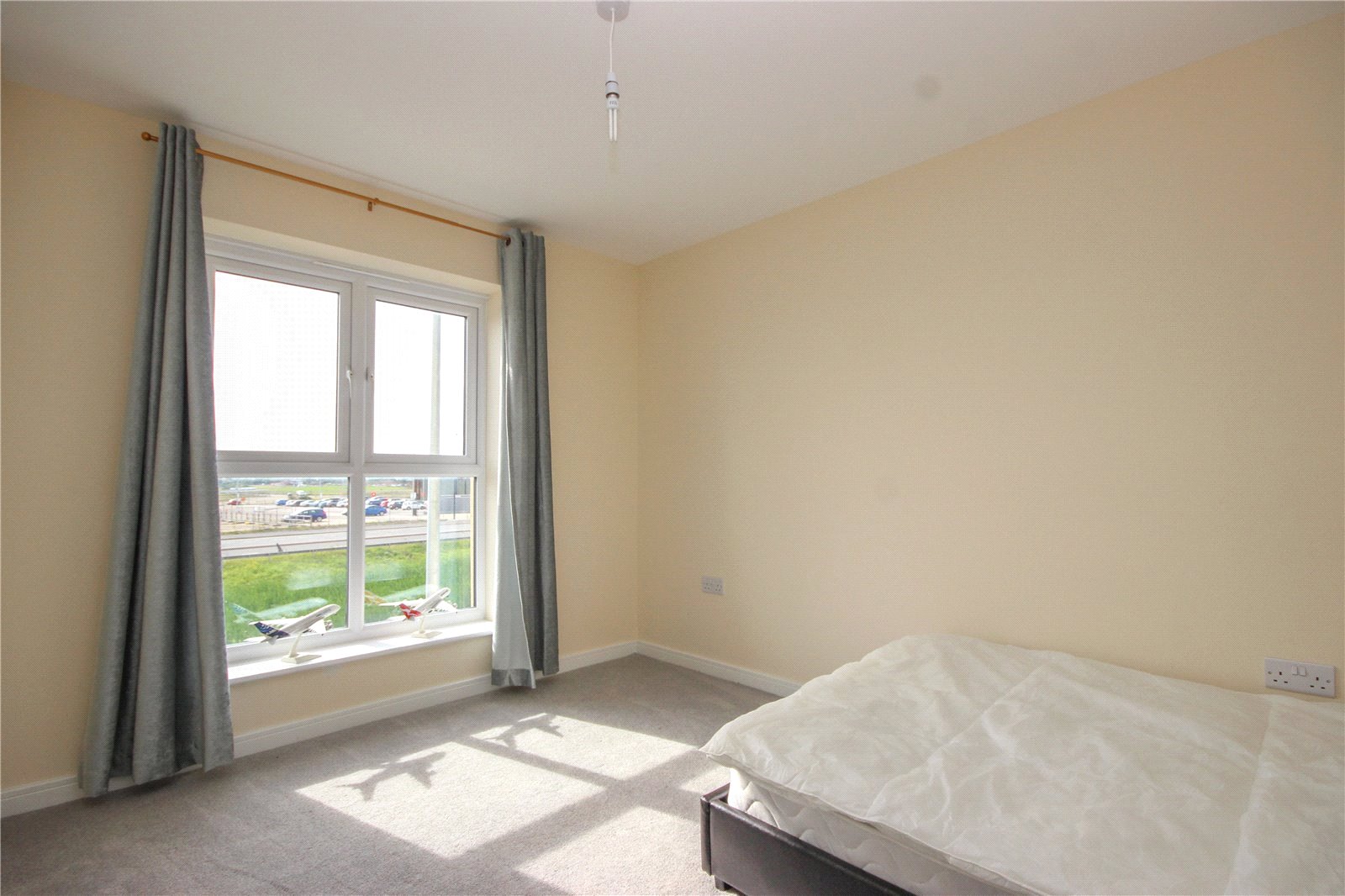 4 bedroom House to let in Charlton Hayes, Bristol